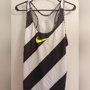 Exercise Nike tank top